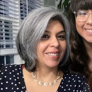 Meet your Posher, Cristina